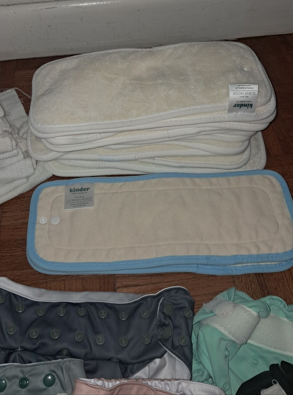 Cloth Diaper Kinder And Rumparooz Bundle - Picture 5 of 9